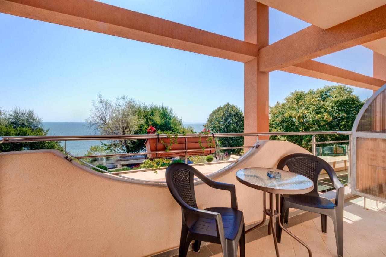 Hotel Capri Nesebar Exterior foto